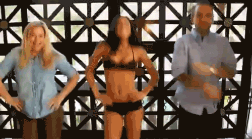 GIFs- Hurdler-Michelle-Jenneke